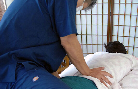 慢性腰痛・急性腰痛にもお勧めの川口駅西口の整体院ビコサ